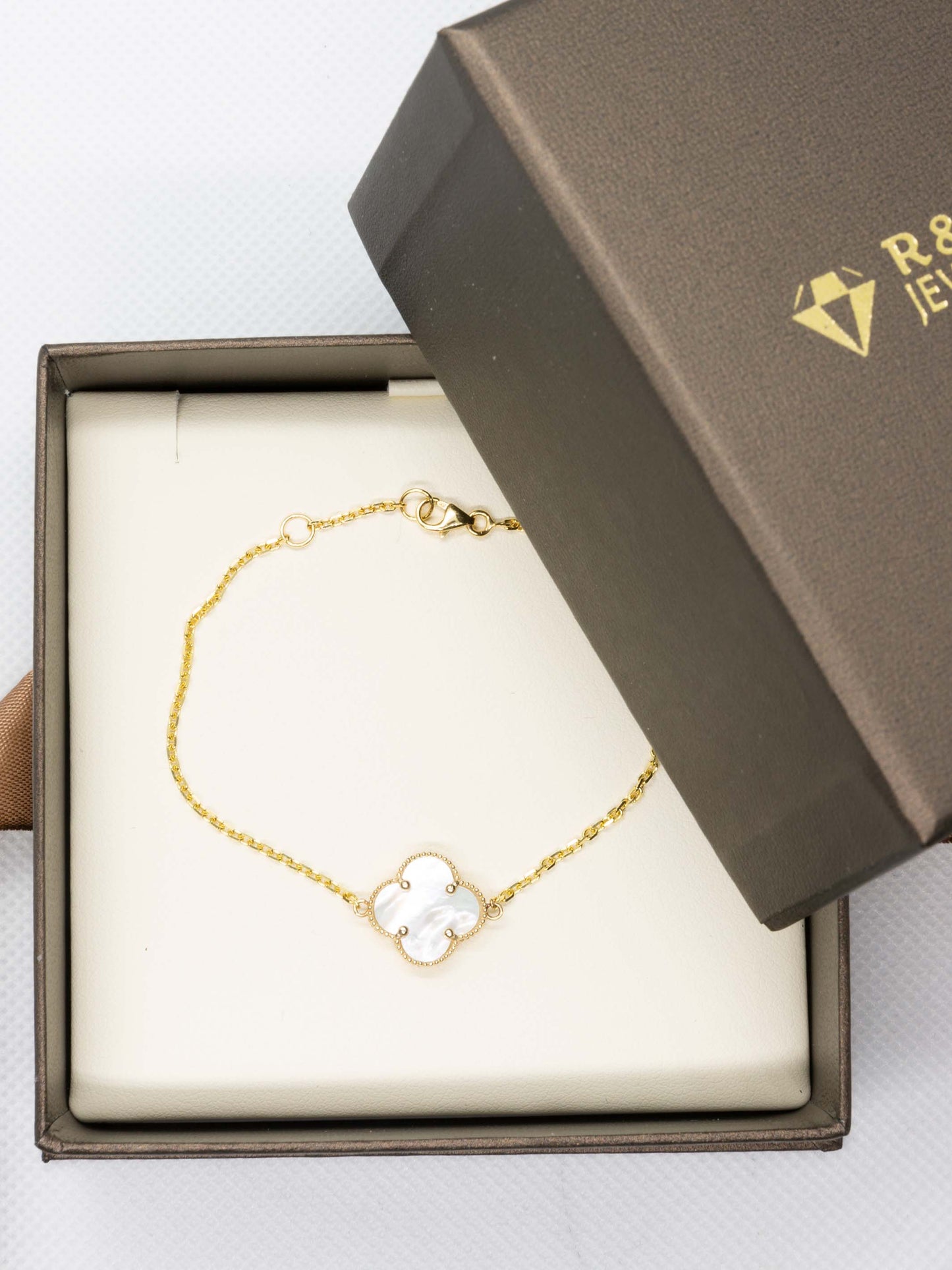 Mother of Pearl Clover Bracelet